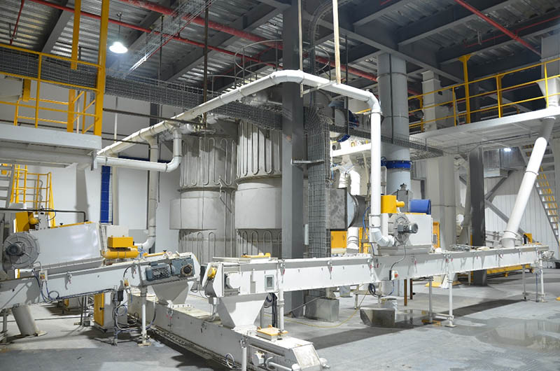 A linha de produção para o grupo Cixi CP